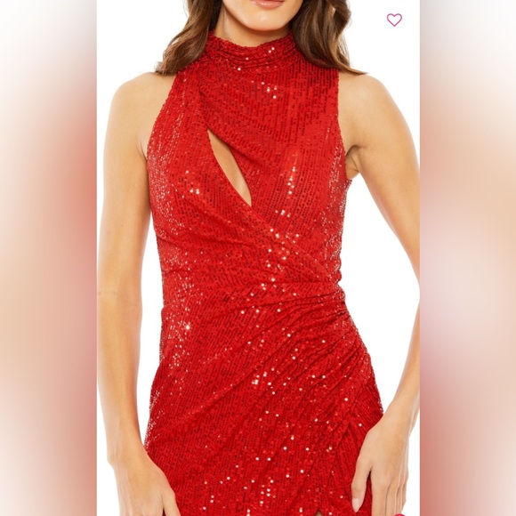 MAC DUGGAL RED
Sleeveless High Neck Gathe Waist Sequin Gown Size 2 NWT - Picture 3 of 6